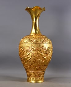 An Exquisite Gilt Bronze Phoenix Pattern Lotus Pattern Vase