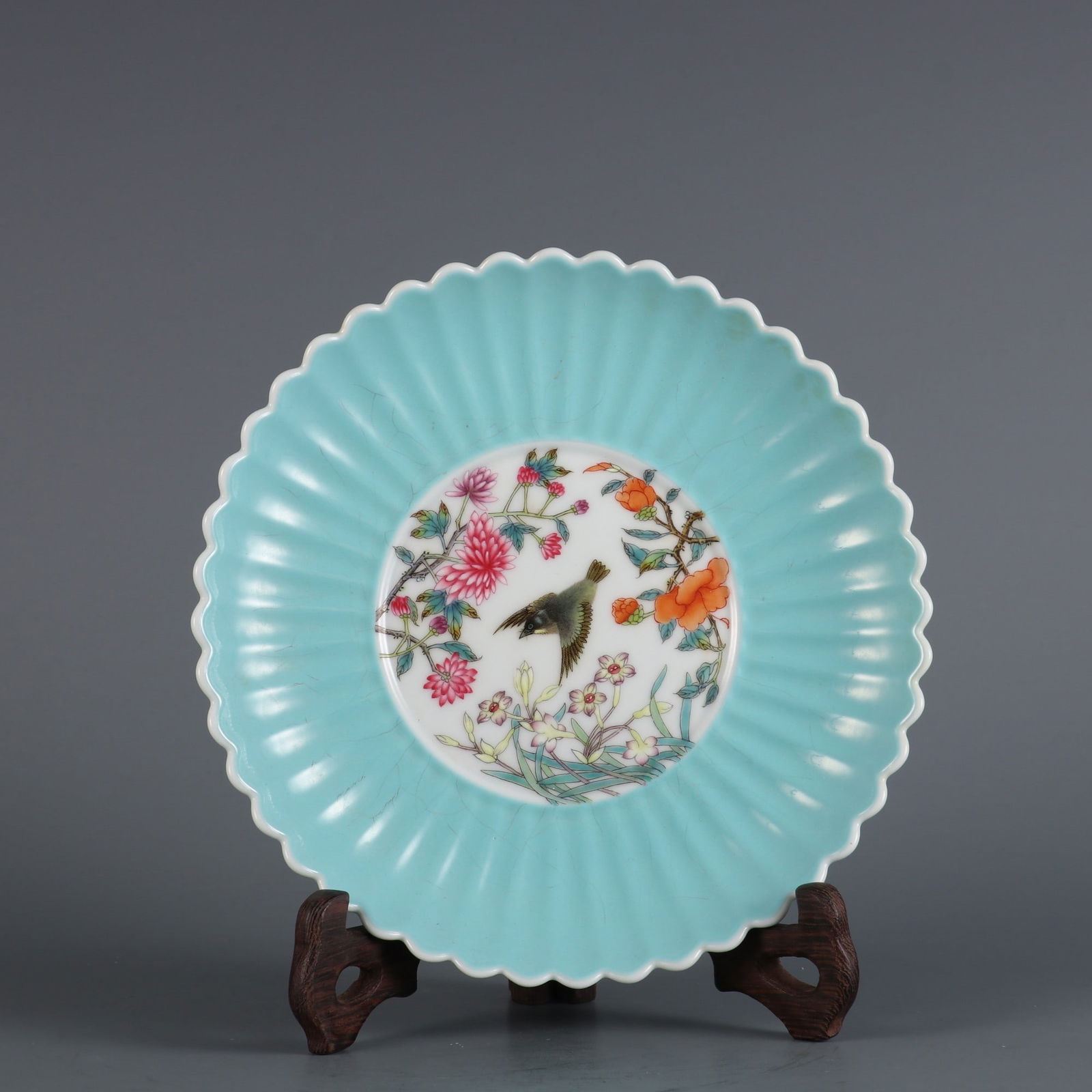 An Exquisite Turquoise Glazed Famille-Rose Flower and Bird Pattern Plate (1 of 9)