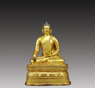 A Solemn Gilt Bronze Statue of Sakyamuni