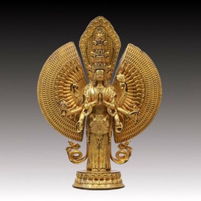 A Solemn Gilt Bronze Statue of Thousand-hand Guanyin
