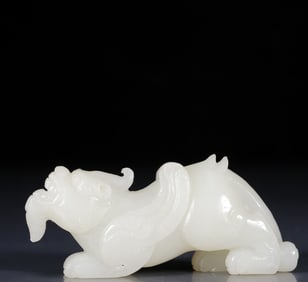 An Exquisite White Jade Auspicious Beast Ornament