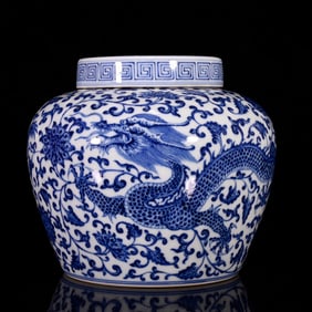 An Exquisite Blue and White Lotus and Figure Pattern Cover Jar