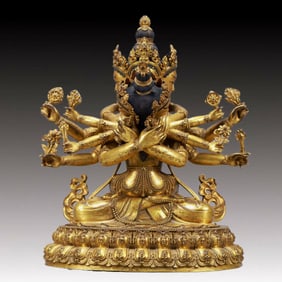 A Solemn Gilt Bronze Statue of Vajra