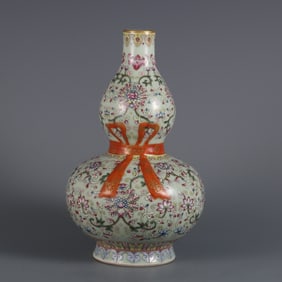 An Exquisite Celadon Glazed Famille-Rose Painted Gold Lotus Pattern Gourd-Shaped Vase