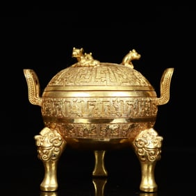 An Exquisite Gilt Bronze Dragon Pattern Double-Ears and Tripod Censer