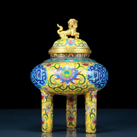 A fine cloisonné 'Lotus and dragon' tripod censer with lid