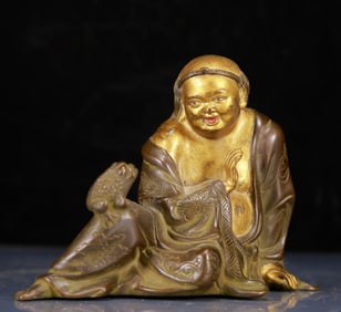 A Solemn Gilt Bronze Buddha Statue