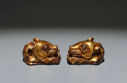 A Pair of Exquisite Gilt Bronze Auspicious Beast Ornaments