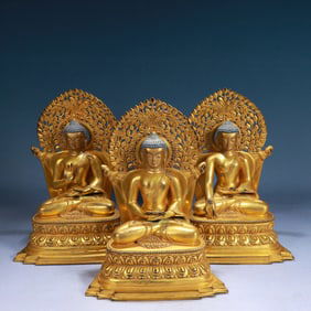 A Set of Solemn Gilt Bronze Statue of Sakyamuni