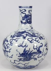 A Huge Blue and White Seawater and Dragon Pattern Vase