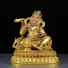 A Solemn Gilt Bronze Statue of Vajra