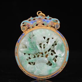 An Exquisite Gilt Silver Jadeite Flower and Bird Pattern Pendant