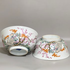 A Pair of Exquisite Famille-Rose Flower and Goat Pattern Bowls