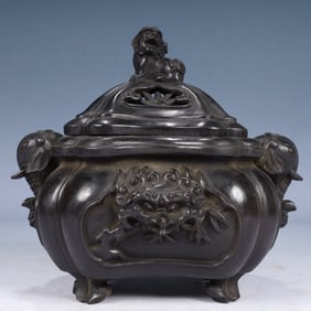 An Exquisite Zitanwood Beast-Face Pattern Elephant-Ears Four Legs Censer