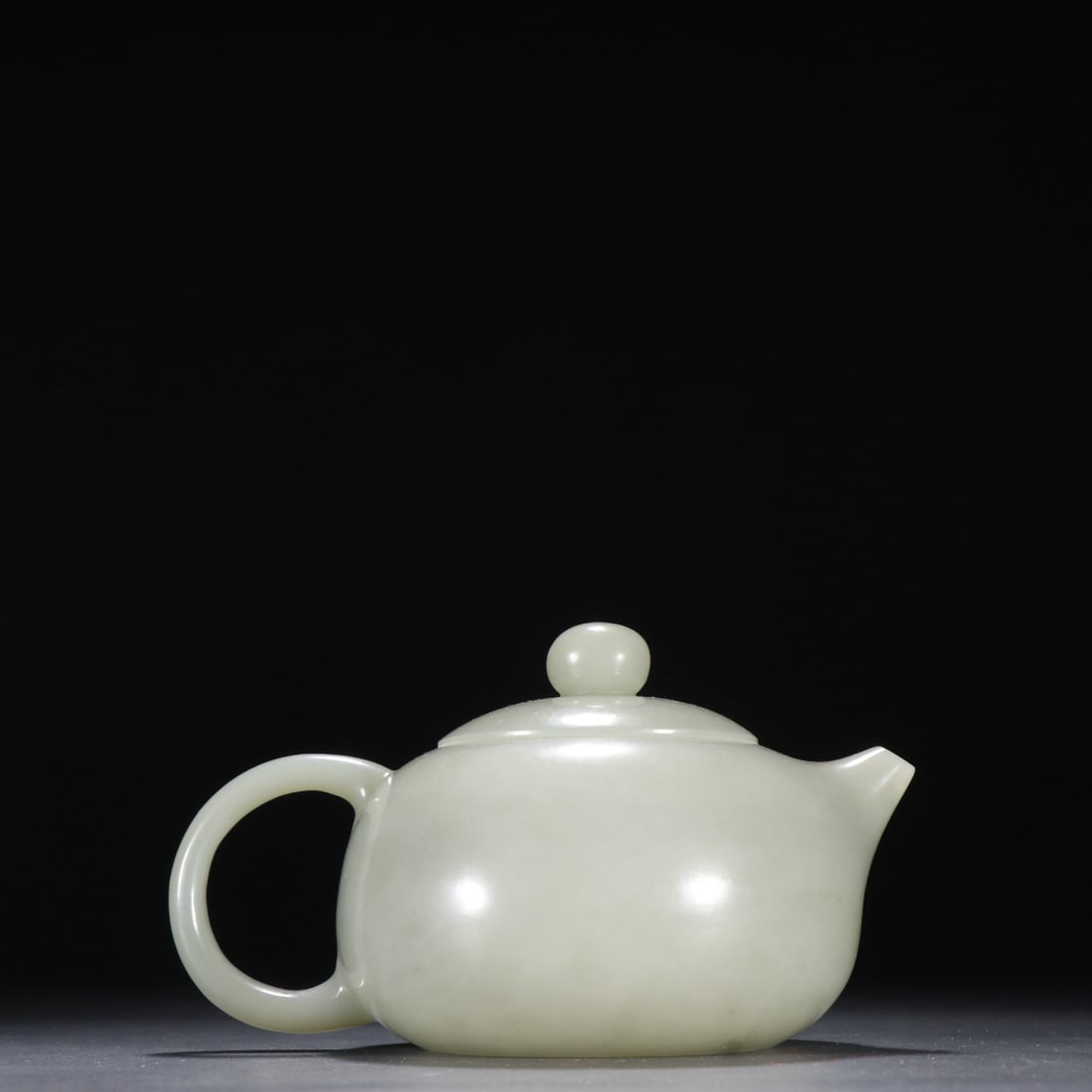 A Rare Hetian Jade Teapot (1 of 9)