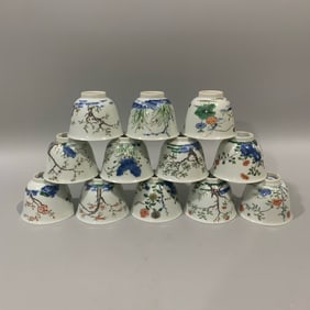 A Set of Exquisite Doucai Flower Pattern Cups