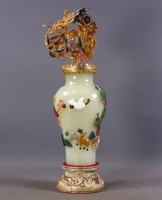 A Exquisite Hotan Jade Gilt Flower Vase