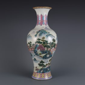 A Exquisite Famille-Rose Landscape Pattern Vase