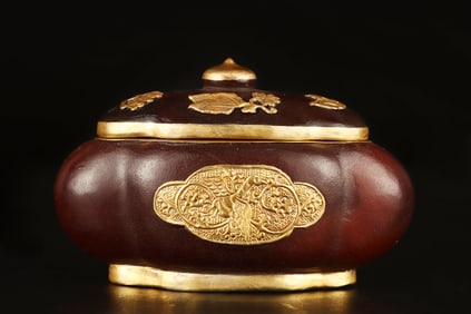 A Exquisite Agate Gilt Bronze Jar
