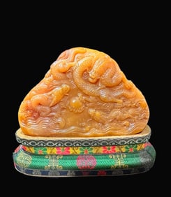 A Exquisite Shoushan Tianhuang Stone Dragon Ornament