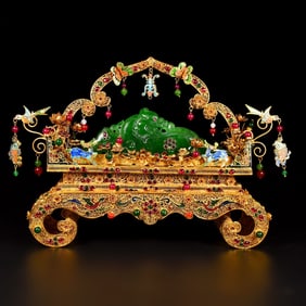 A Exquisite Jadeite Cloisonne Gilt Ornament