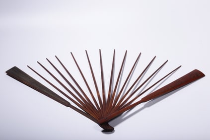 A Rare Bamboo Carving Landscape Pattern Fan Bone