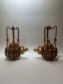 A pair of Exquisite Gilt Bronze Inlaid Gems Sheep Head Ewer