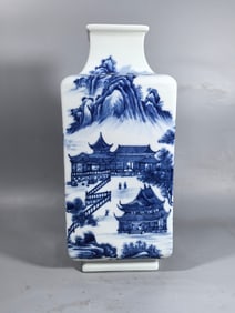 A Exquisite Blue and White Landscape Pattern Vase