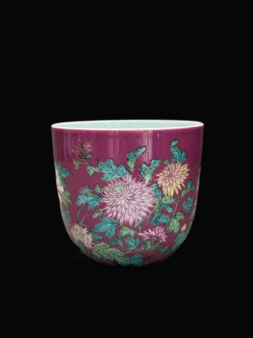 A Exquisite Ruby Red-Glazed Flower Pattern Cup (1 of 7)