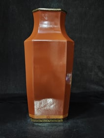 A Exquisite Purple Gold Glaze Square Vase