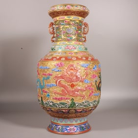 A Exquisite Enamel Carved Gold Ground Dragon Pattern Vase