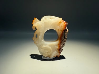 A Rare Hotan White Jade Dragon Pattern Jade Pendant