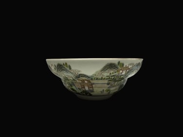 A Exquisite Famille-Rose Landscape Pattern Bowl