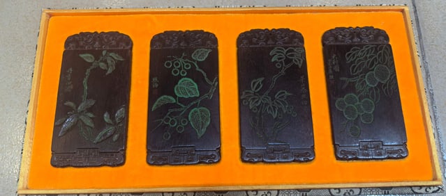 A Rare A Set of Agarwood Flower and Poem Waist Plates