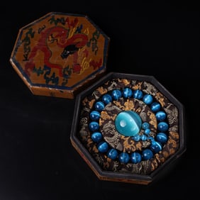 A Exquisite Cat's Eye Bracelets