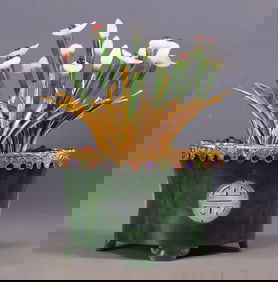 A Exquisite Hotan Jade Flowerpot Ornament