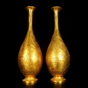 A pair of Exquisite Gilt Bronze Dragon and Phoenix Vases