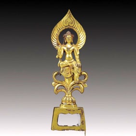 A Solemn Gilt Bronze Statue of Avalokitesvara