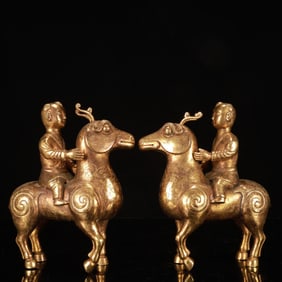 A Pair of Exquisite Gilt Bronze Figure Ornaments