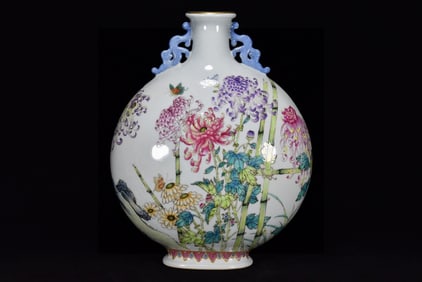 A Rare Enamel Flower Butterfly Pattern Double-Ears Vase