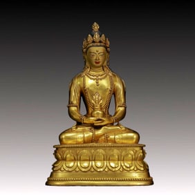 A Solemn Gilt Bronze Statue of Amitayus