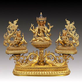 A Set of Solemn Gilt Bronze Statue of Bodhisattva