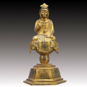A Solemn Gilt Bronze Statue of Avalokitesvara
