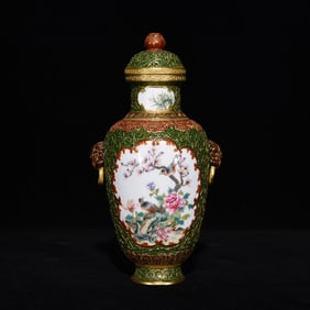 An Exquisite Enamel Flower and Bird Pattern Double-Ears Vase