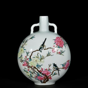 A Rare Enamel Flower and Bird Pattern Double-Ears Vase