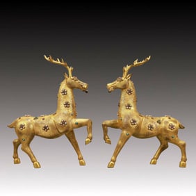 A Pair of Rare Gilt Bronze Sika Deer Ornaments,Inlaid Turquoise
