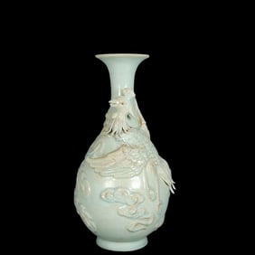 A Rare Ru yao Phoenix Pattern Pot