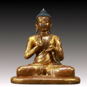 A Solemn Gilt Bronze Statue of Sakyamuni