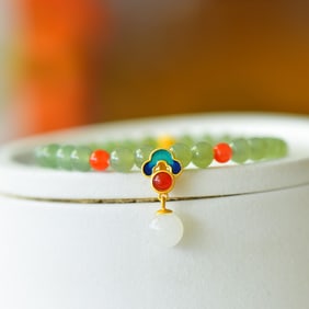 An Exquisite Sterling Silver-Gold Plated Inlaid Sapphire Bracelet