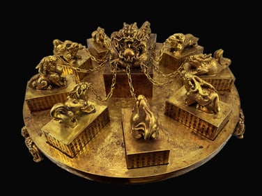 A Set of Exquisite Gilt Bronze Auspicious Beast Seal